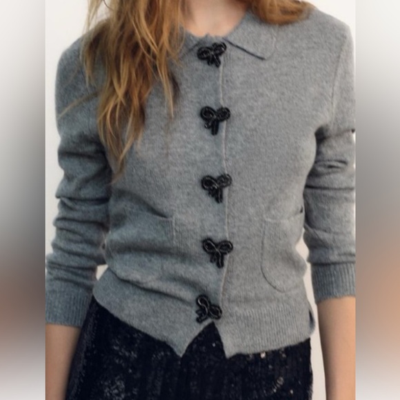 Zara Knit Cardigan Buttons and Bows Jacket Grey Embellished Size Large Charcoal - Picture 1 of 10